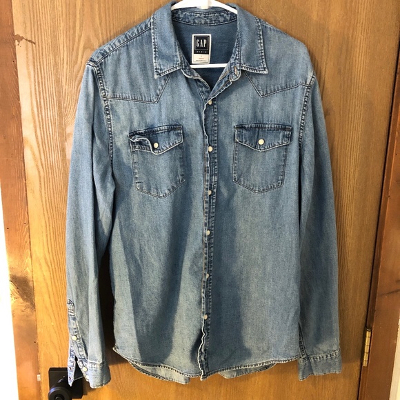 Gap Other - MENS GAP DENIM SNAP SHIRT L